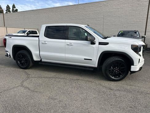 New 2026 GMC Sierra 1500 Elevation image 3