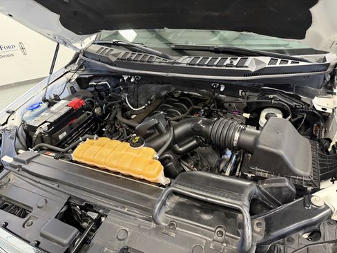 Used 2015 Ford F150 XLT w/ Equipment Group 302A Luxury image 27