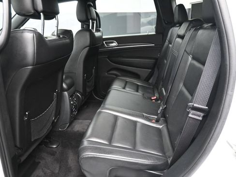 Used 2018 Jeep Grand Cherokee Limited AWD/4WD image 21