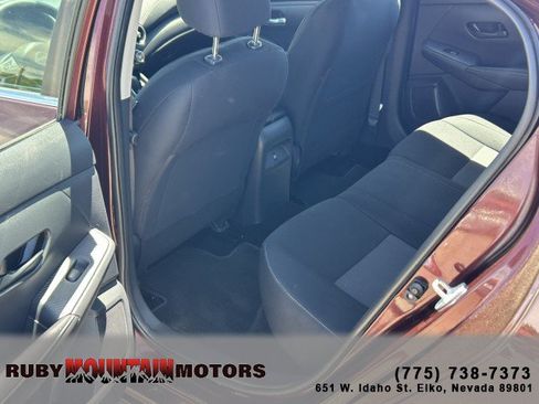 Used 2025 Nissan Sentra SV FWD image 19