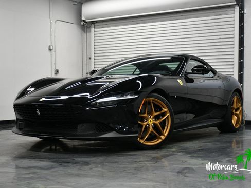 Used 2024 Ferrari Roma Spider RWD image 1