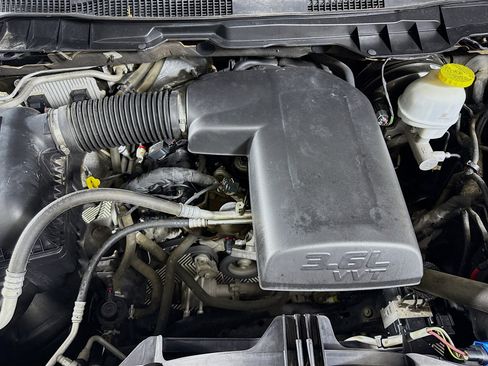 Used 2020 RAM 1500 Tradesman w/ Popular Equipment Group image 38