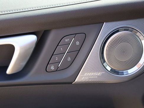 New 2026 Buick Enclave Avenir image 22