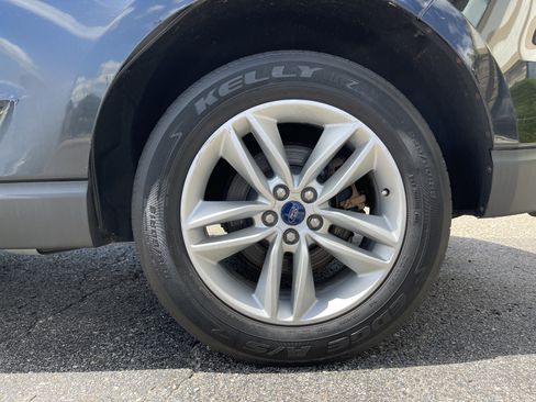Used 2018 Ford Edge SEL w/ Canadian Touring Package AWD/4WD image 22