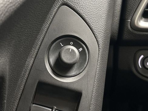 Used 2022 Chevrolet Trax LS w/ Tint and Cruise Package image 42