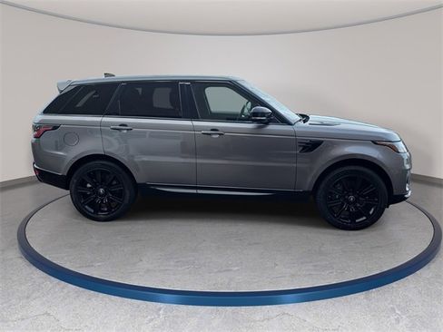 Used 2021 Land Rover Range Rover Sport HSE image 5