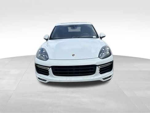 Used 2016 Porsche Cayenne Turbo AWD/4WD image 8