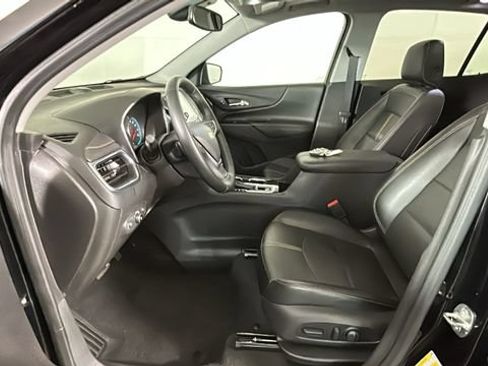Used 2023 Chevrolet Equinox Premier AWD/4WD image 11