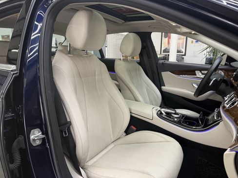Used 2017 Mercedes-Benz E 300 4MATIC image 18