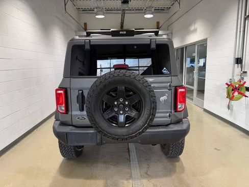 Used 2022 Ford Bronco Black Diamond AWD/4WD image 4