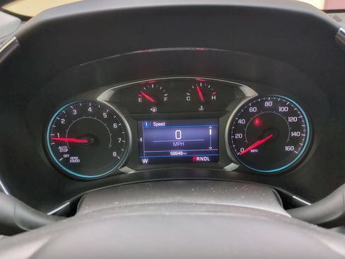 Used 2024 Chevrolet Equinox LT w/ Driver Convenience Package AWD/4WD image 35