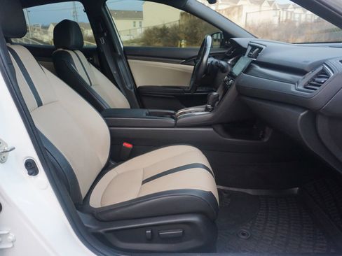 Used 2018 Honda Civic Sport Touring image 17