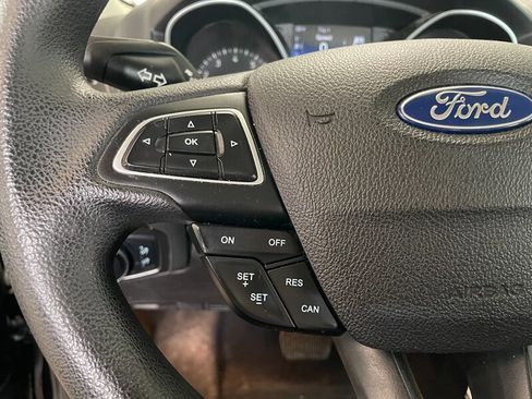 Used 2015 Ford Focus SE image 10