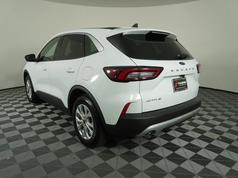 Used 2024 Ford Escape Active image 5