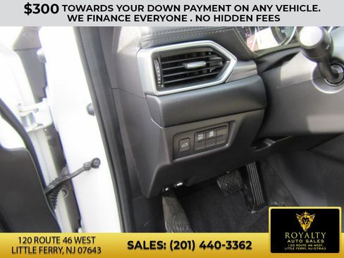 Used 2018 MAZDA CX-5 Touring w/ Preferred Equipment Package image 22