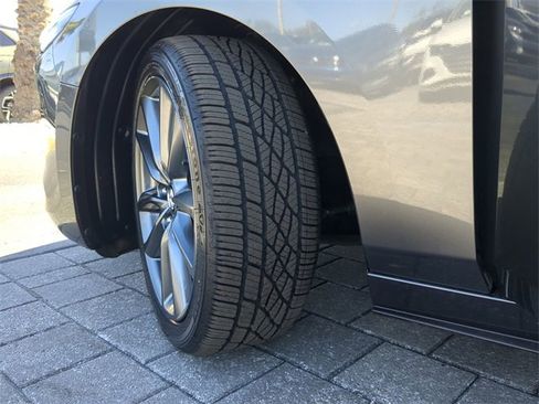 Used 2019 MAZDA MAZDA3 Hatchback w/ Preferred Package image 34