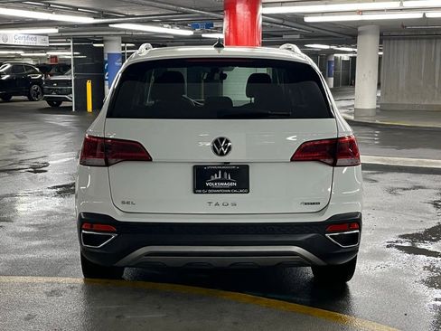 Used 2022 Volkswagen Taos SEL w/ Panoramic Sunroof Package AWD/4WD image 34