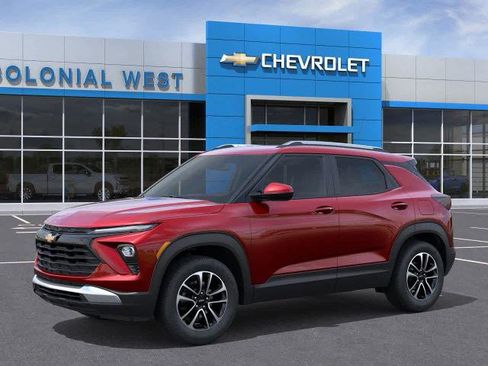 New 2026 Chevrolet TrailBlazer LT w/ LPO, Blackout Package image 2