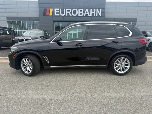 Used 2019 BMW X5 xDrive40i w/ Premium Package 2 AWD/4WD image 37