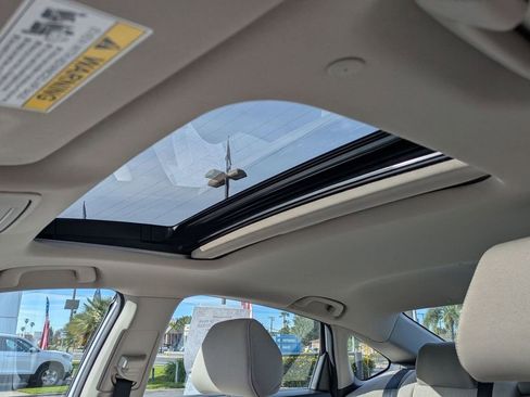 Certified 2023 Honda Accord EX image 6