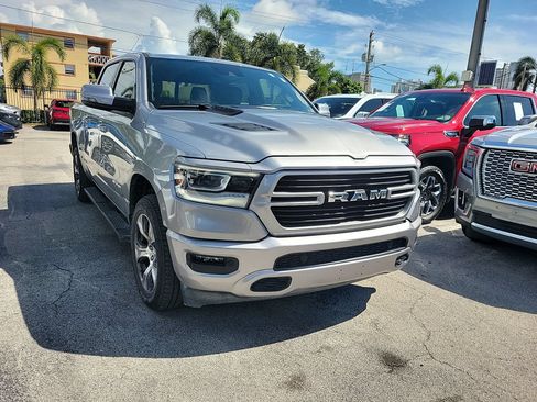Used 2024 RAM 1500 Laramie AWD/4WD image 3