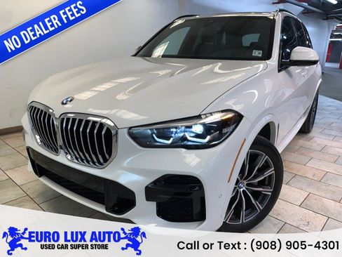 Used 2023 BMW X5 xDrive40i w/ M Sport Package AWD/4WD image 1