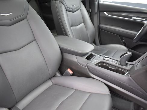 Used 2023 Cadillac XT5 Sportv image 33