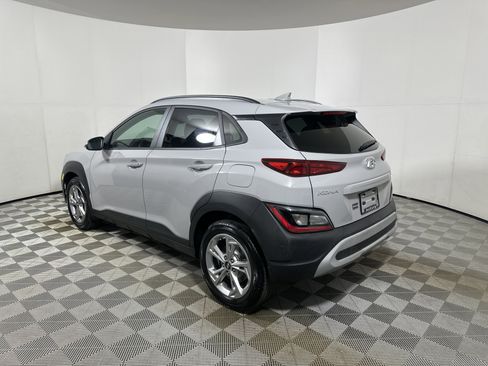 Used 2022 Hyundai Kona SEL w/ Convenience Package image 5