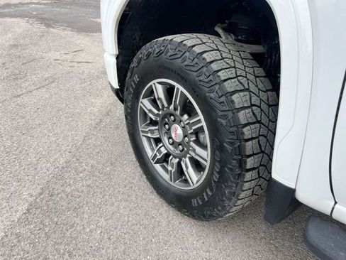 Used 2024 GMC Sierra 1500 AT4 w/ Technology Package image 34