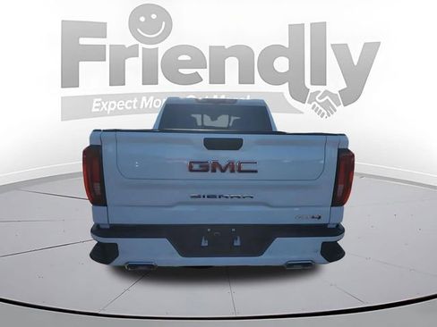 Used 2023 GMC Sierra 1500 AT4 w/ AT4 Premium Package AWD/4WD image 4