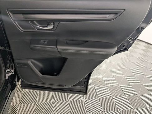 Used 2025 Honda CR-V EX image 29