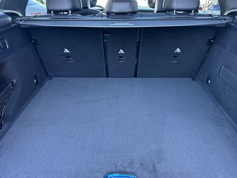 New 2026 Mercedes-Benz GLC 300 4MATIC image 14