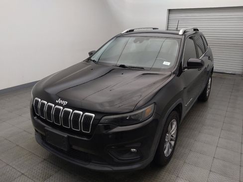 Used 2021 Jeep Cherokee Latitude Plus FWD image 15