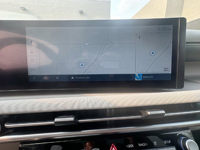Used 2025 Hyundai Tucson Limited AWD/4WD image 21