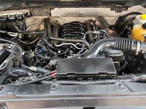 Used 2014 Ford F150 Lariat w/ Equipment Group 502A Luxury image 31