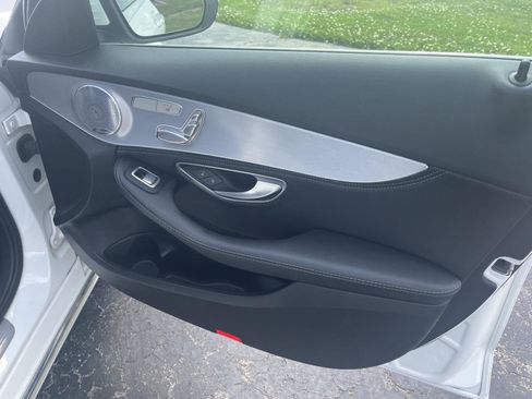 Used 2015 Mercedes-Benz C 300 4MATIC Sedan image 34