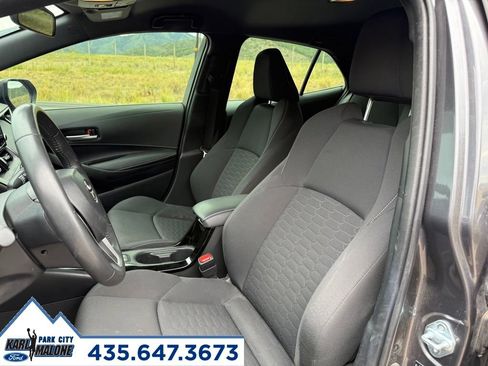 Used 2022 Toyota Corolla SE w/ Blackout Package (TMS) FWD image 14