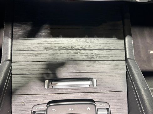 Certified 2023 Mercedes-Benz GLS 450 4MATIC image 28