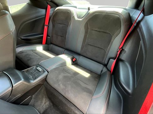 Used 2017 Chevrolet Camaro ZL1 image 18