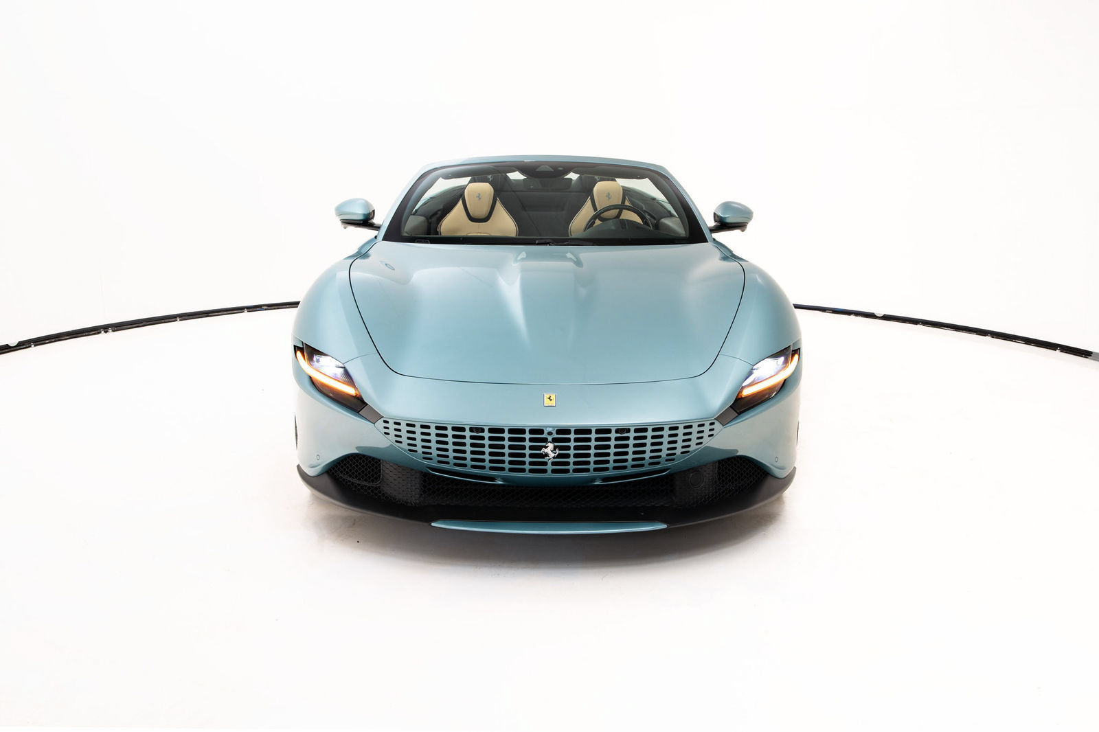 Certified 2024 Ferrari Roma Spider RWD image 9