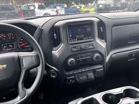 Used 2025 Chevrolet Silverado 1500 Custom AWD/4WD image 8