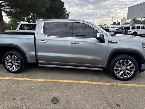 Used 2024 GMC Sierra 1500 Denali AWD/4WD image 6