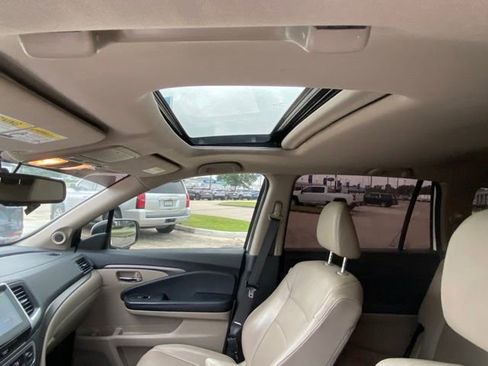 Used 2018 Honda Pilot EX-L image 25
