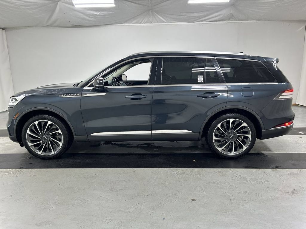 Used 2021 Lincoln Aviator Reserve w/ Equipment Group 201A AWD/4WD image 6