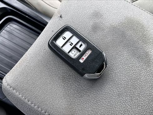 Used 2020 Honda CR-V EX image 19
