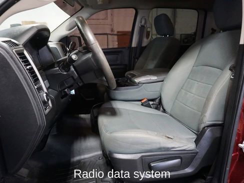 Used 2018 RAM 1500 Express image 10