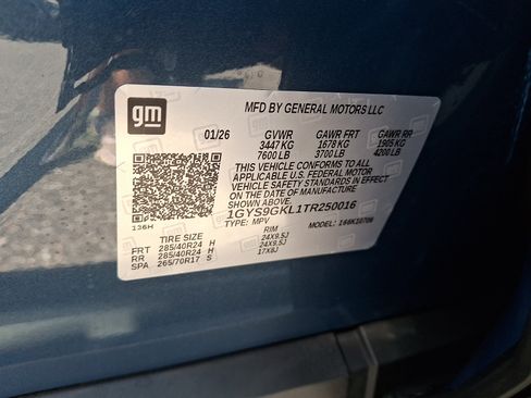 Certified 2026 Cadillac Escalade Platinum Sport AWD/4WD image 27
