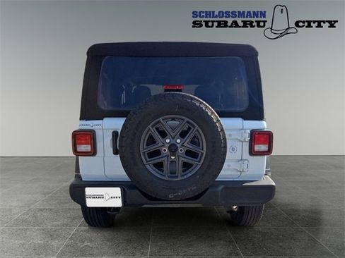 Used 2024 Jeep Wrangler Sport S image 8