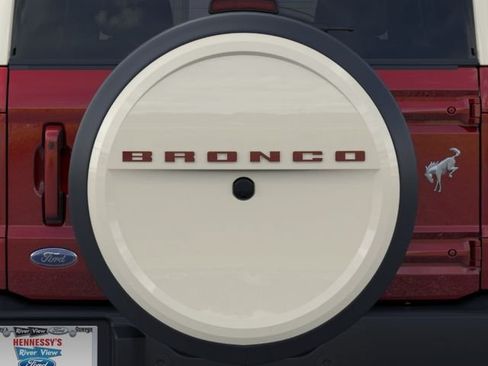 New 2026 Ford Bronco Outer Banks w/ Sasquatch Package AWD/4WD image 24