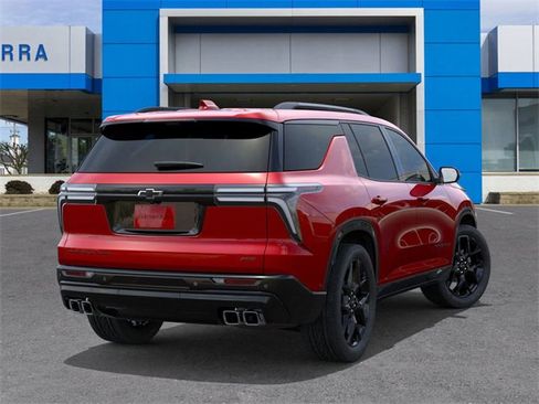 New 2026 Chevrolet Traverse RS image 4
